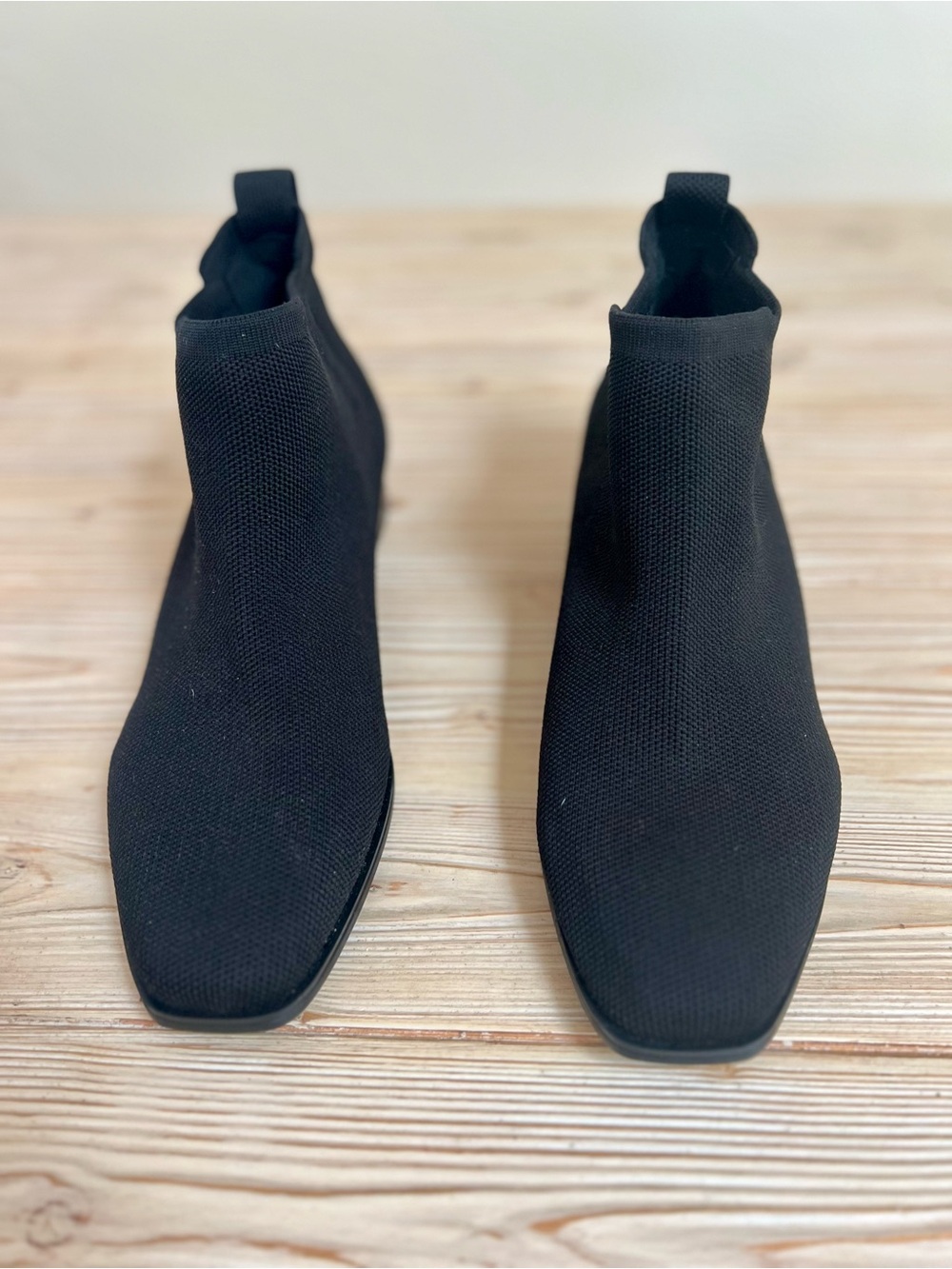 VIVAIA Ryan Chelsea Boots 39.5 US 8.5 Black Knit Square Toe